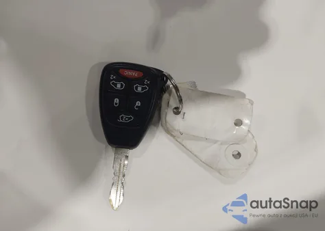 2005 Dodge Grand Caravan Sxt z USA, uszkodzony, nr VIN 2D8GP44L25R335782